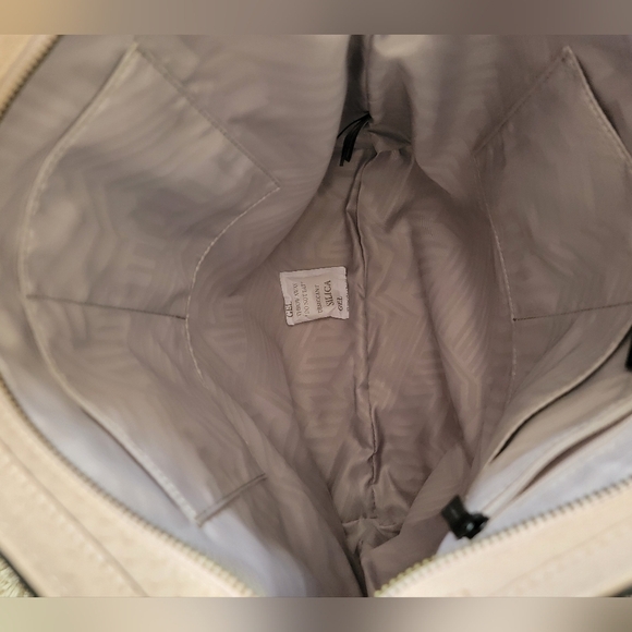 Rebecca Minkoff NWOT Blush/Pale Pink Scale Textured Leather Hobo/Crossbody - Picture 2 of 15